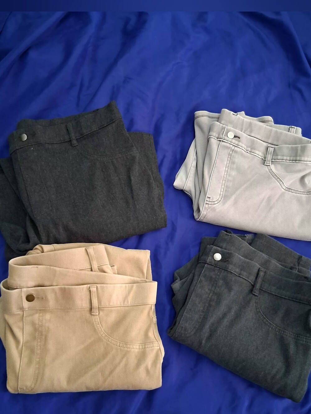 TIME & TRUE 4 Assorted Skinny Leggings Size XXL(20)